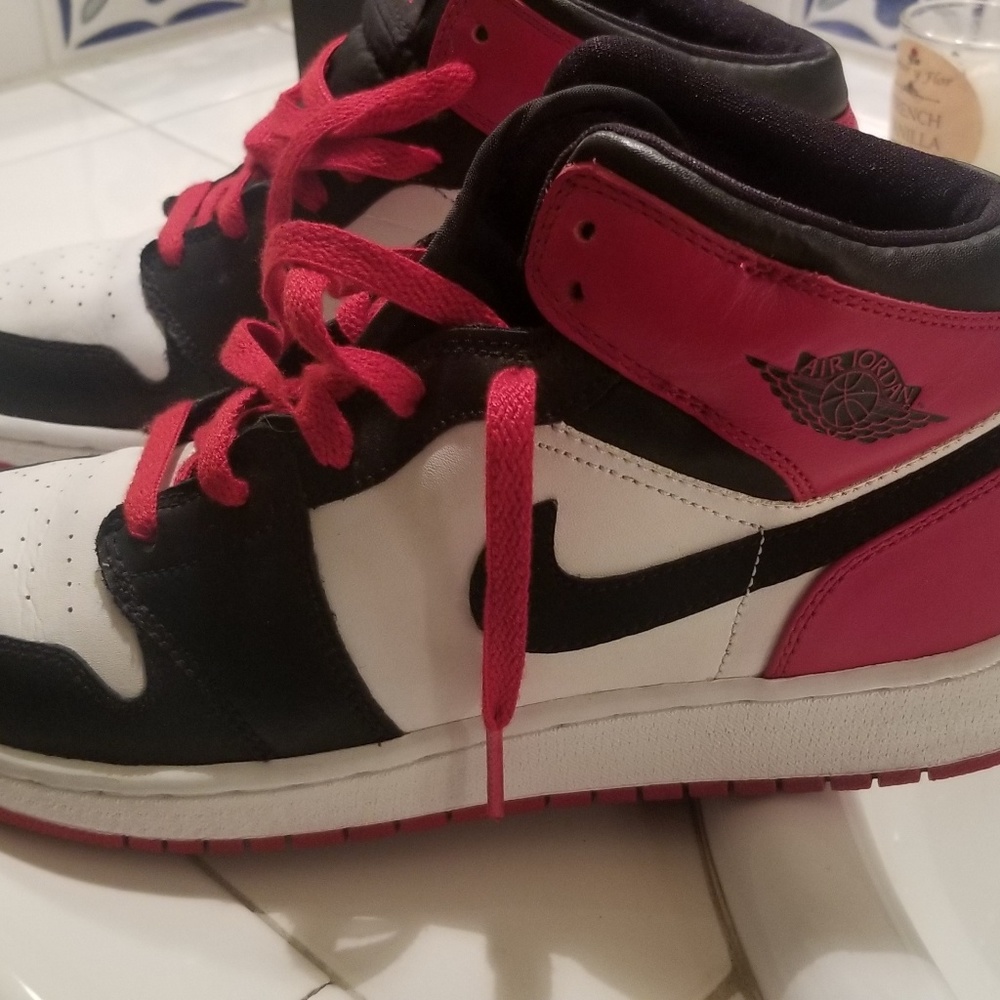 Jordan 1s Blacktoes